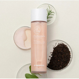 MEDIPEEL Hyal Kombucha Tea-Tox Toner Тонер с 70% комбучи и липосомальными керамидами (150ml)
