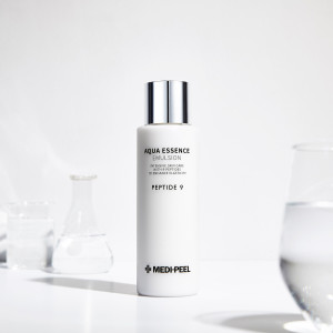 MEDIPEEL Peptide 9 Aqua Essence Emulsion Увлажняющая эмульсия с пептидами (250ml)